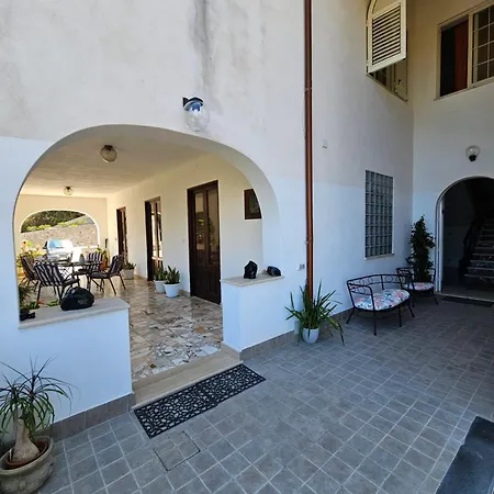Casa Sabrina Feriehus